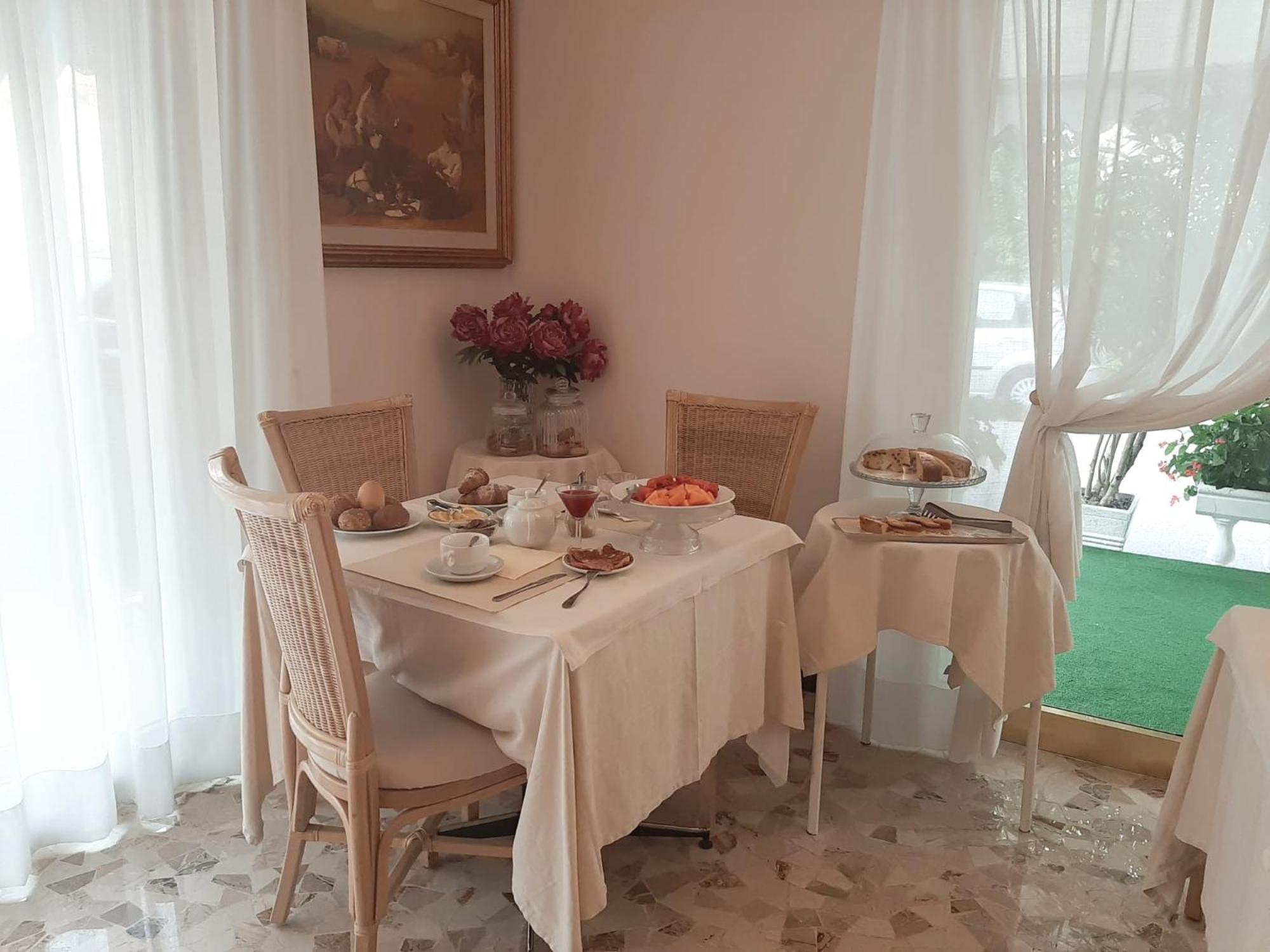 Hotel Altea 3*