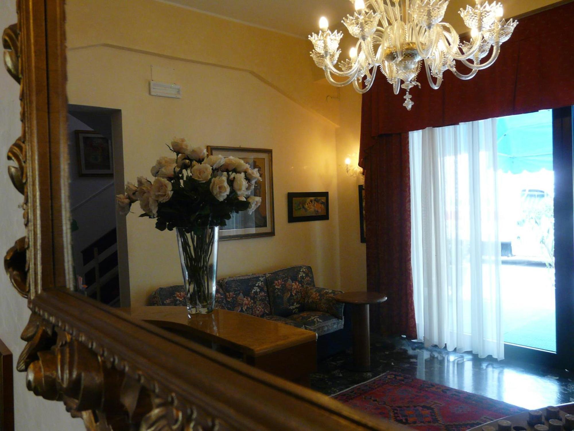 Altea 3*